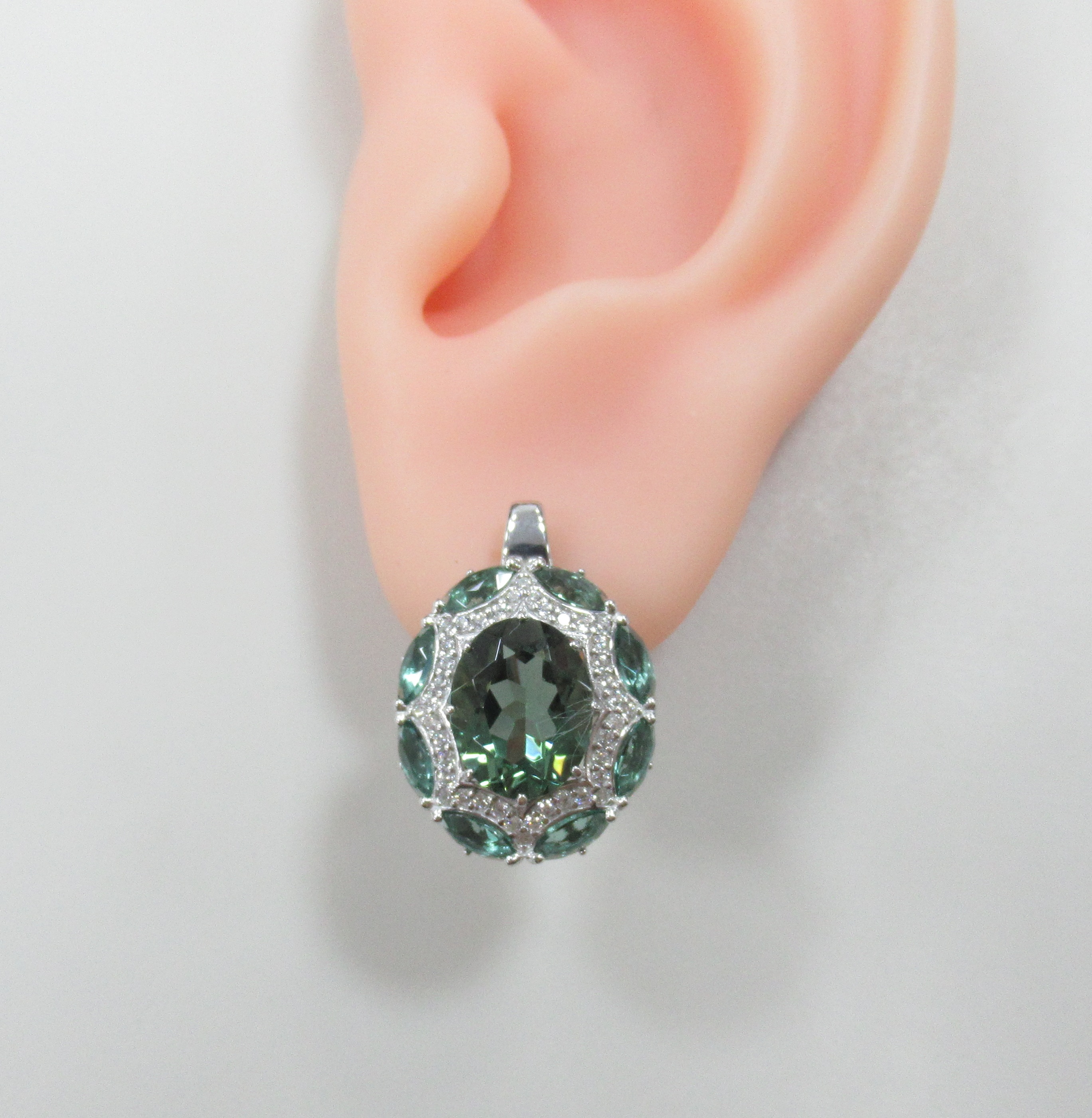 Серебряные серьги с празиолитами